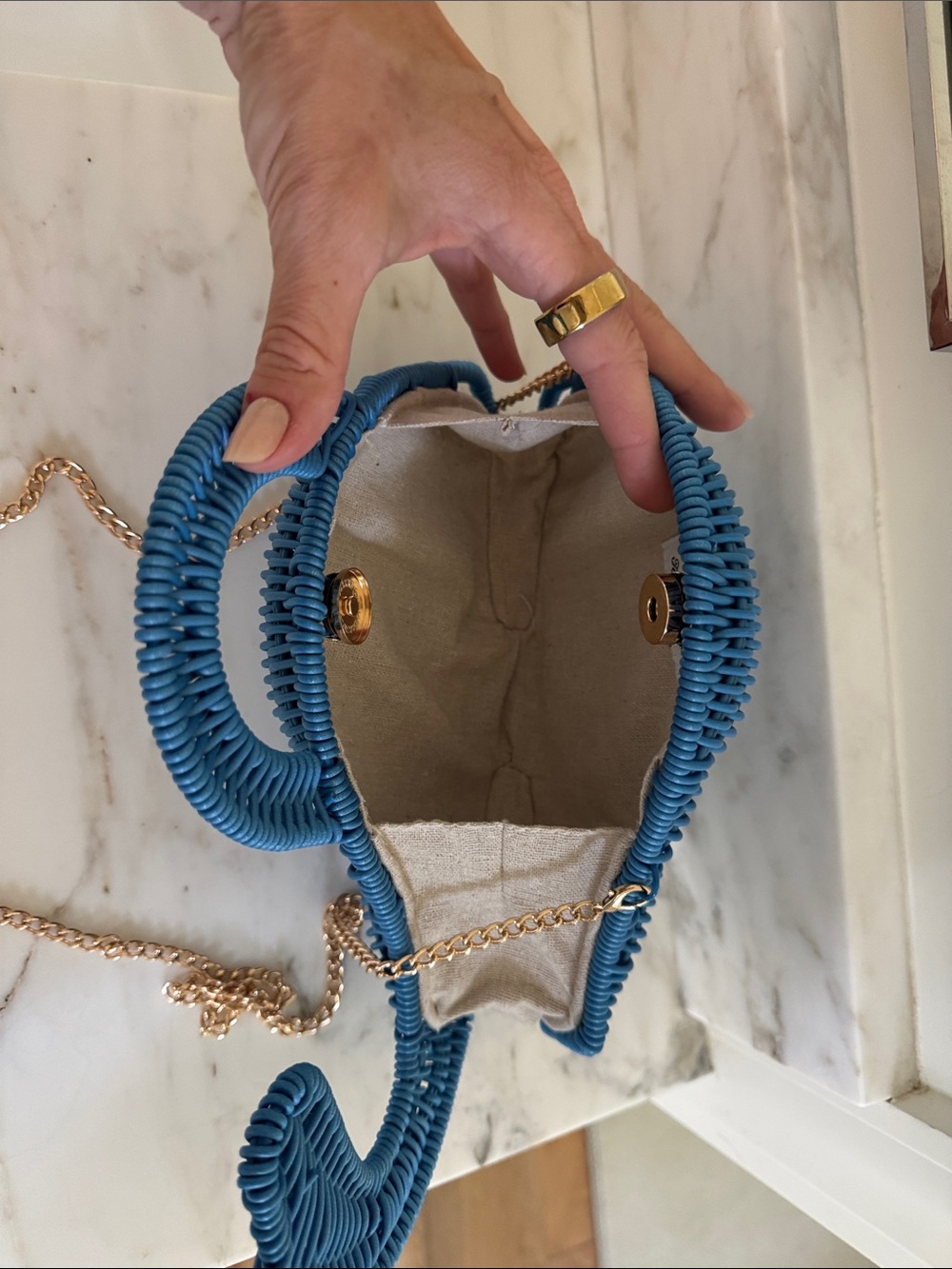 Wicker Fish Purse - Picture 5 of 8